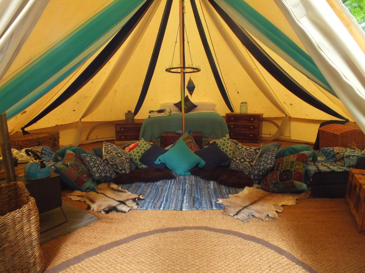 Отель Hollington Park Glamping Ньюбери Экстерьер фото